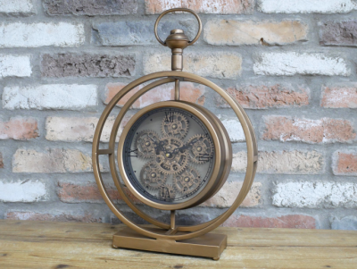 moving cogs mantel clock £49.99