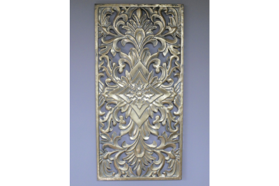 gold fancy wall art £25