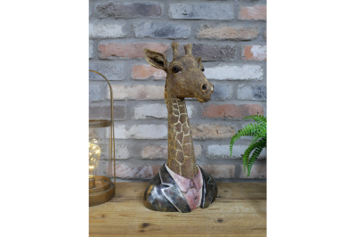 giraffe bust £59.99